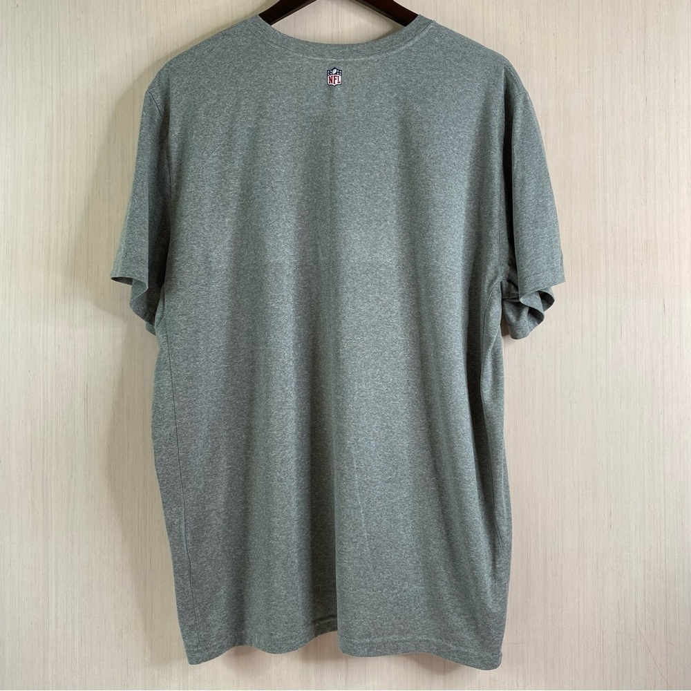 Nike Women’s NFL Tampa Bay Buccaneers Short Sleeve Tee Gray Size XXL - Picture 2 of 8